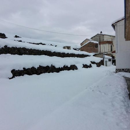 Alcoba Con Patio Del Siglo XIX Villa Villanueva de Viver Екстериор снимка